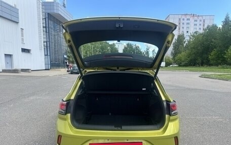Volkswagen T-Roc I, 2023 год, 1 900 000 рублей, 9 фотография