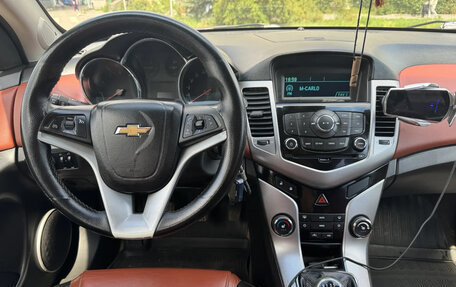 Chevrolet Cruze II, 2011 год, 400 000 рублей, 11 фотография