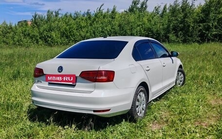 Volkswagen Jetta VI, 2015 год, 1 050 000 рублей, 6 фотография