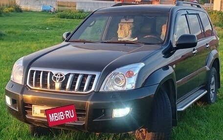 Toyota Land Cruiser Prado 120 рестайлинг, 2006 год, 1 795 000 рублей, 2 фотография
