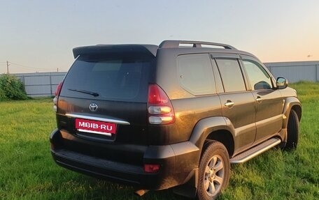 Toyota Land Cruiser Prado 120 рестайлинг, 2006 год, 1 795 000 рублей, 7 фотография