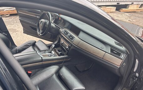 BMW 7 серия, 2012 год, 2 280 000 рублей, 6 фотография