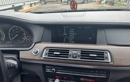 BMW 7 серия, 2012 год, 2 280 000 рублей, 12 фотография