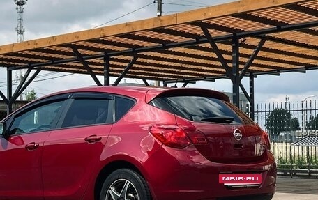 Opel Astra J, 2011 год, 730 000 рублей, 10 фотография