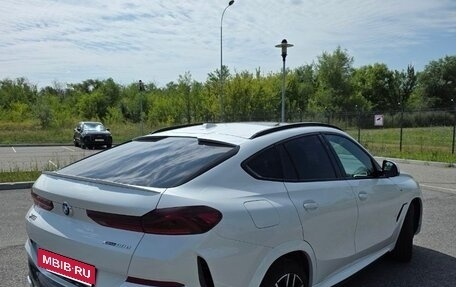 BMW X6, 2023 год, 10 990 000 рублей, 3 фотография