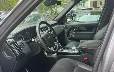 Land Rover Range Rover IV рестайлинг, 2021 год, 11 000 000 рублей, 6 фотография