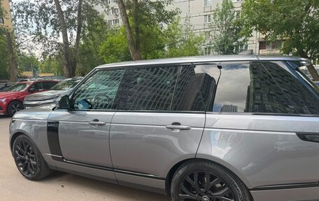Land Rover Range Rover IV рестайлинг, 2021 год, 11 000 000 рублей, 4 фотография