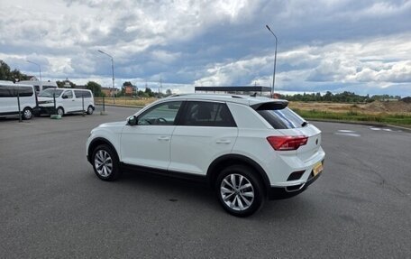 Volkswagen T-Roc I, 2022 год, 1 830 000 рублей, 8 фотография