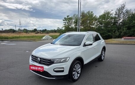 Volkswagen T-Roc I, 2022 год, 1 830 000 рублей, 10 фотография