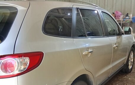 Hyundai Santa Fe III рестайлинг, 2011 год, 1 400 000 рублей, 2 фотография