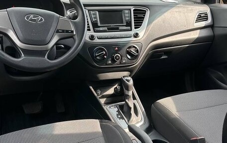 Hyundai Solaris II рестайлинг, 2020 год, 850 000 рублей, 6 фотография