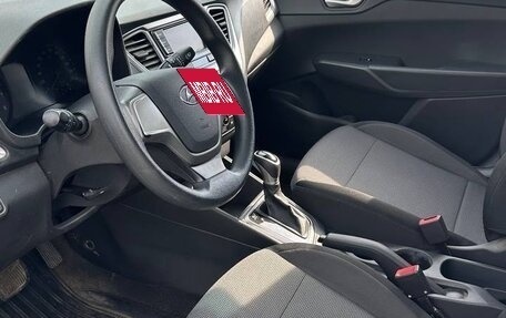 Hyundai Solaris II рестайлинг, 2020 год, 850 000 рублей, 7 фотография