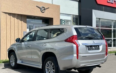 Mitsubishi Pajero IV, 2017 год, 2 950 000 рублей, 4 фотография