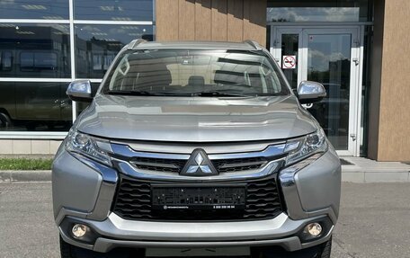 Mitsubishi Pajero IV, 2017 год, 2 950 000 рублей, 2 фотография