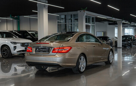 Mercedes-Benz E-Класс, 2012 год, 1 920 000 рублей, 4 фотография