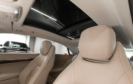 Mercedes-Benz E-Класс, 2012 год, 1 920 000 рублей, 10 фотография