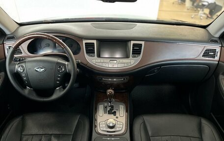 Hyundai Genesis I рестайлинг, 2010 год, 1 150 000 рублей, 11 фотография