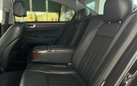 Hyundai Genesis I рестайлинг, 2010 год, 1 150 000 рублей, 33 фотография