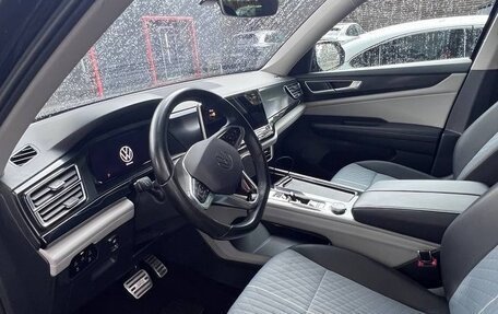 Volkswagen Teramont I, 2021 год, 4 000 000 рублей, 6 фотография