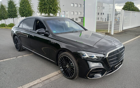 Mercedes-Benz S-Класс, 2026 год, 30 000 000 рублей, 3 фотография