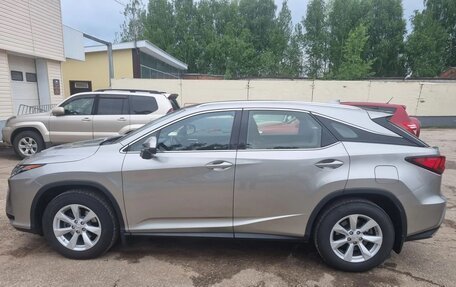 Lexus RX IV рестайлинг, 2016 год, 3 800 000 рублей, 10 фотография