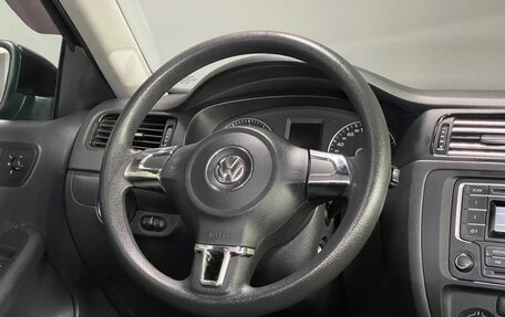 Volkswagen Jetta VI, 2013 год, 950 000 рублей, 12 фотография