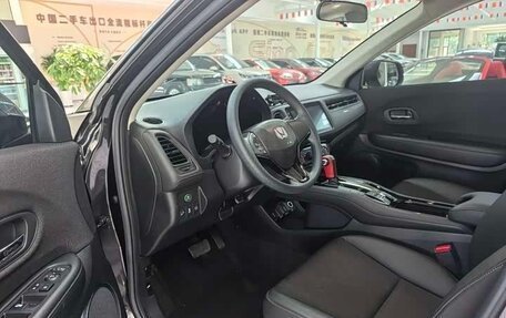 Honda Vezel, 2022 год, 1 350 000 рублей, 14 фотография