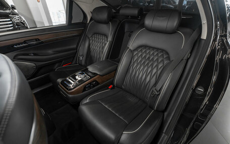 Genesis G90 I рестайлинг, 2019 год, 3 350 000 рублей, 13 фотография