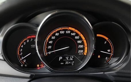 Toyota Yaris XP150 рестайлинг, 2022 год, 1 530 000 рублей, 12 фотография