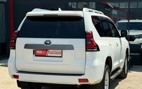 Toyota Land Cruiser Prado 150 рестайлинг 2, 2017 год, 4 649 000 рублей, 11 фотография