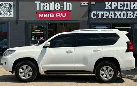 Toyota Land Cruiser Prado 150 рестайлинг 2, 2017 год, 4 649 000 рублей, 7 фотография