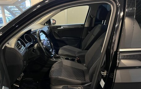 Volkswagen Tiguan II, 2018 год, 2 140 000 рублей, 16 фотография
