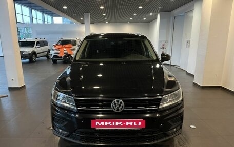 Volkswagen Tiguan II, 2018 год, 2 140 000 рублей, 8 фотография