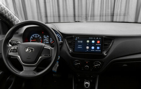 Hyundai Solaris II рестайлинг, 2019 год, 1 000 000 рублей, 8 фотография