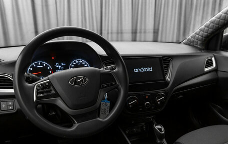 Hyundai Solaris II рестайлинг, 2019 год, 1 000 000 рублей, 7 фотография