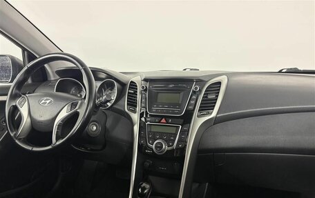 Hyundai i30 II рестайлинг, 2014 год, 970 000 рублей, 13 фотография