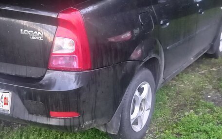 Renault Logan I, 2010 год, 280 000 рублей, 4 фотография