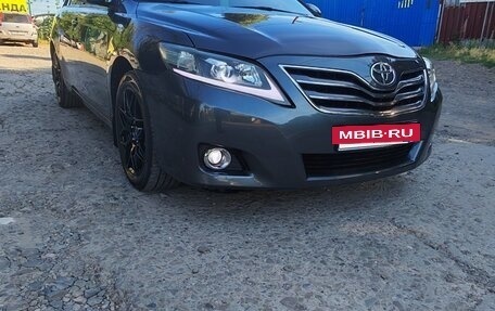 Toyota Camry, 2011 год, 1 200 000 рублей, 5 фотография