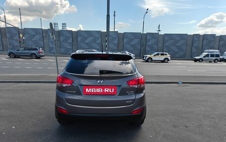 Hyundai ix35 I рестайлинг, 2011 год, 1 350 000 рублей, 2 фотография