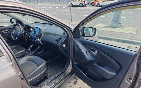 Hyundai ix35 I рестайлинг, 2011 год, 1 350 000 рублей, 10 фотография