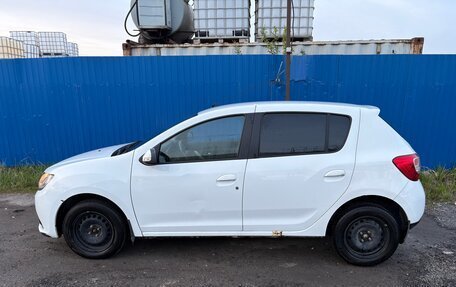 Renault Sandero II рестайлинг, 2017 год, 700 000 рублей, 3 фотография