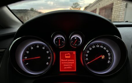 Opel Astra J, 2011 год, 500 000 рублей, 21 фотография