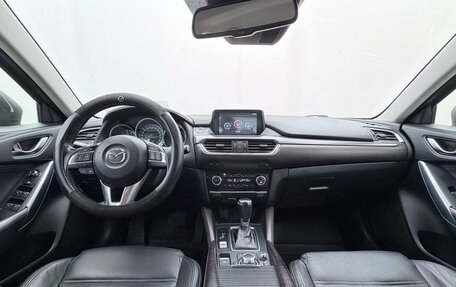 Mazda 6, 2015 год, 1 850 000 рублей, 17 фотография