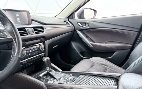 Mazda 6, 2015 год, 1 850 000 рублей, 22 фотография