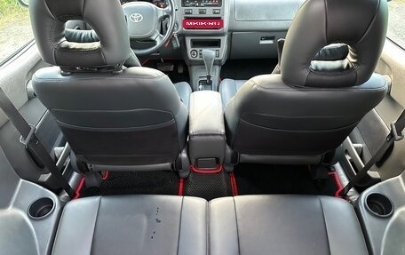 Toyota RAV4, 1996 год, 1 200 000 рублей, 28 фотография