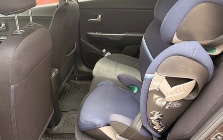 KIA Rio III рестайлинг, 2016 год, 2 100 000 рублей, 19 фотография