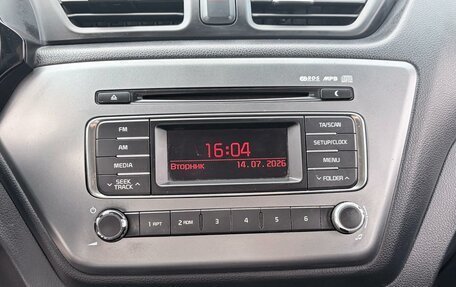 KIA Rio III рестайлинг, 2016 год, 1 050 000 рублей, 21 фотография