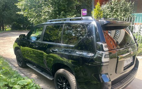 Toyota Land Cruiser Prado 150 рестайлинг 2, 2021 год, 7 350 000 рублей, 5 фотография