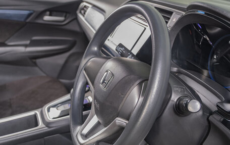 Honda Shuttle II, 2016 год, 1 029 000 рублей, 13 фотография