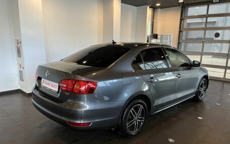 Volkswagen Jetta VI, 2013 год, 1 050 000 рублей, 3 фотография